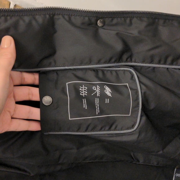 OOKPIK ‘Sabine’ Mid-Length Down Jacket. Medium. - Picture 9 of 12